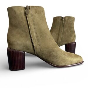 $350 Vince Women’s Maggie Booties Olive Green Sued Block Heel Leather NWB Sz 7M